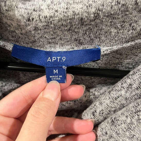 Medium Apt. 9 Dress - Picture 4 of 5